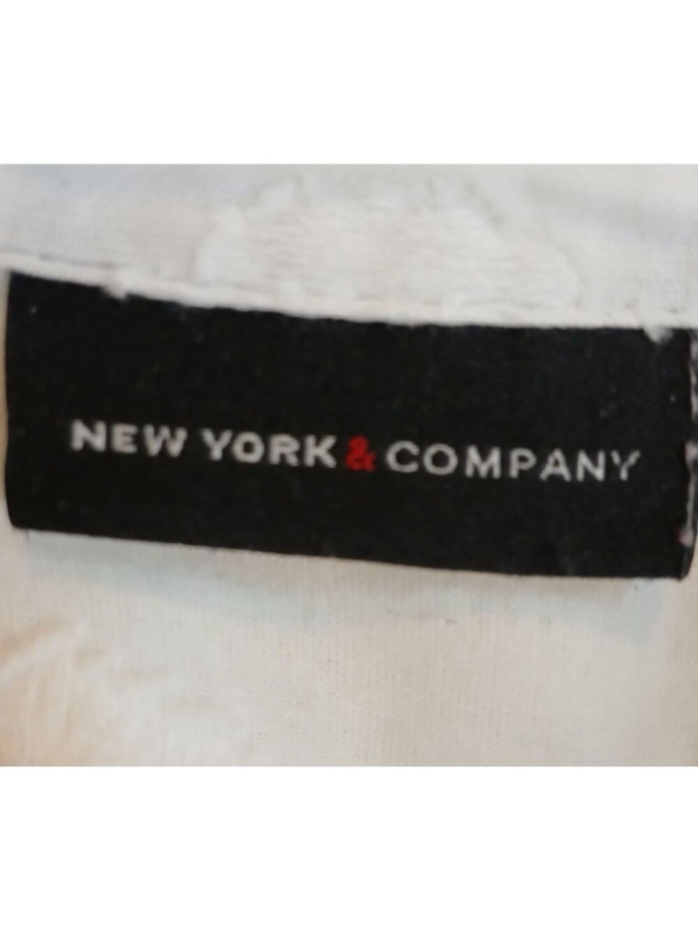 New York & Co Womens M White Textured Button Shirt 100% Cotton 3/4 Sleeve #D-30 - Picture 4 of 8
